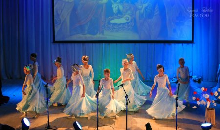 7 января 2016 г. в Праздник Рождества Христова состоялось праздничное предстваление в ГДК г. Бердска